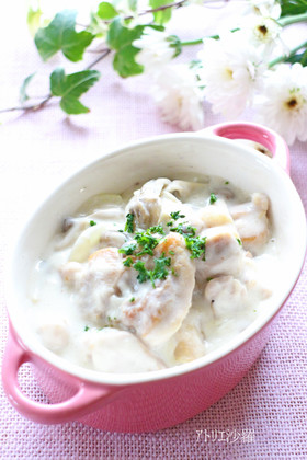 簡単美味♪贅沢きのこ✿チキンフリカッセ✿