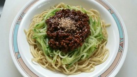 子供も喜ぶ甘くて美味しい肉味噌中華焼そば