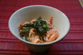 いまいちサーモンで☆ハワイの味ポキ丼風