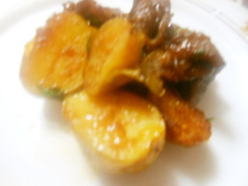 牛肉と新じゃが芋のすき煮風