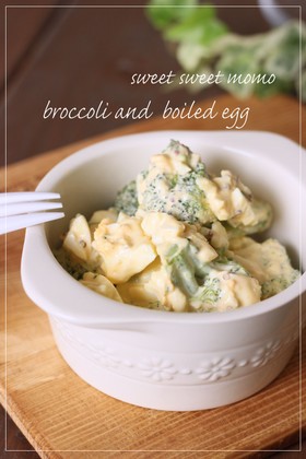 ブロッコリーとゆで卵のからしマヨサラダ