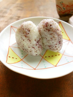 しらすとゆかりのオイルおにぎり