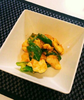 まろやか★ピーマンと鶏胸肉のごま味噌炒め