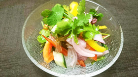 ヤムウンセン風パクチーと春雨のサラダ。