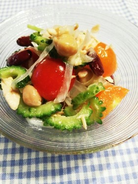 ゴーヤ・豆・トマト…ノンオイルサラダ♪