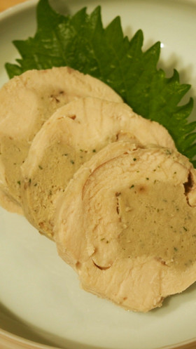豆腐と挽肉で増量 和風しそ入り鶏ハム