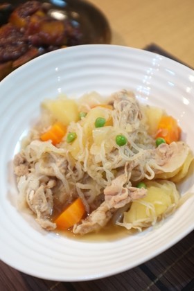 STAUBで！めんつゆ肉じゃが