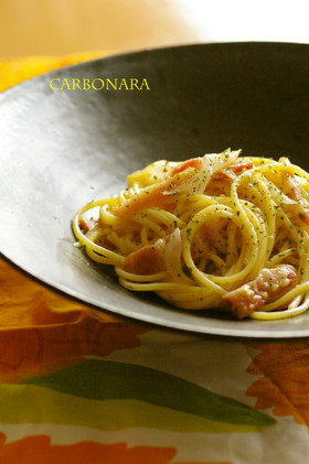 フライパンで簡単カルボナーラ
