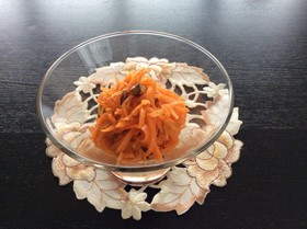 ⭐️人参と胡桃のレモンソルト風味サラダ