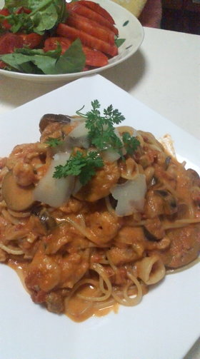 簡単シーフードのトマトクリームスパゲティ