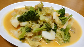 シーフードとブロッコリーのマヨソース炒め