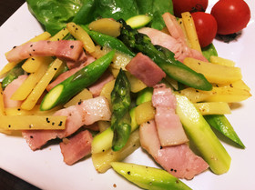 アスパラじゃがベーコン 簡単で美味しい♡