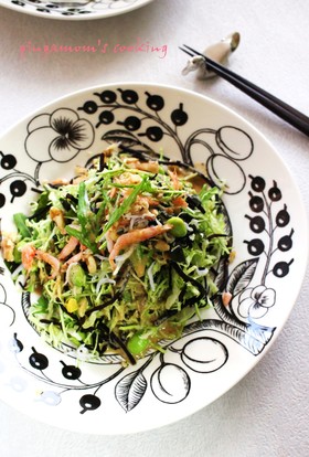 キャベツ・ひじき・わかめの具沢山サラダ