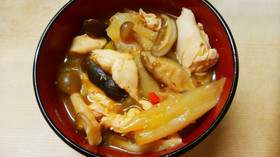 鶏ささみとネギときのこのピリ辛 味噌煮♡