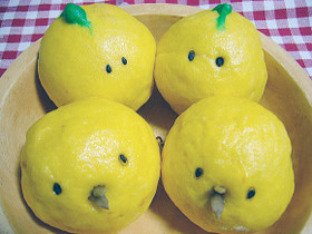 ヒヨコ＆キビタンのかぼちゃまんじゅう