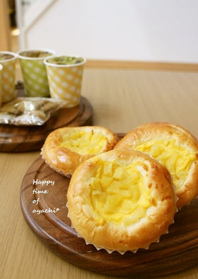 優しい味！アップルカスタードパン☆