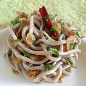 もり蕎麦ペペロンチーノ