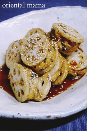 きくらげ入りの蓮根肉詰め米粉揚げ♪