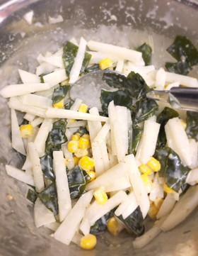 あと一品！簡単やみつき！大根サラダ♡