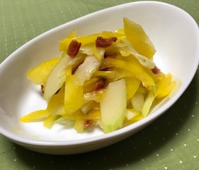 パプリカとセロリのマリネ