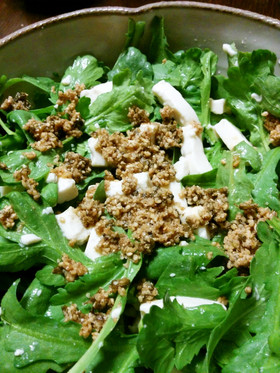 春菊と豆腐の胡麻柚子醤油サラダ