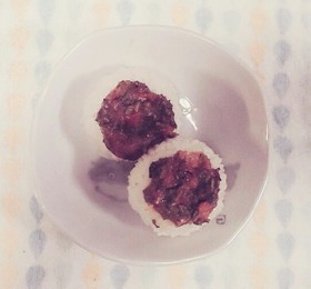 梅ぇ～☆葱味噌焼きおにぎり。