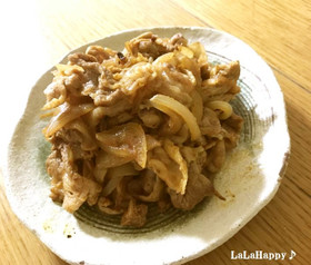 あごだしつゆ＋ケチャップで♪豚肉炒め