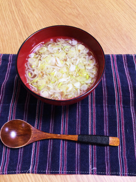 あったまる〜☆にんにく生姜味噌汁