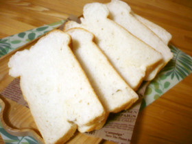 しっとり♪ホワイトチョコで早焼きパン