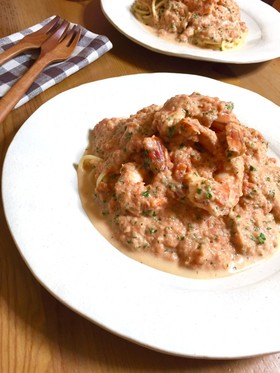 超簡単美味しいトマトクリーム海老パスタ