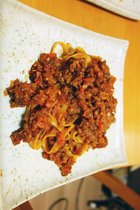 超あらびきミートソース！肉の食感保証付き