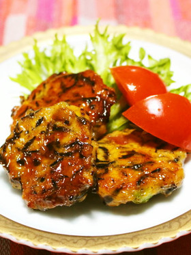 お弁当のおかず★ひじきの煮物入り鶏バーグ