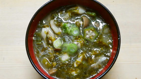 簡単朝食オクラときのこ あおさのお味噌汁