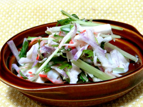 大根・水菜・かまぼこ入り大人サラダ☆