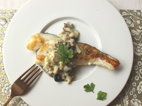 鱈のムニエル～塩こうじと豆乳のソース～