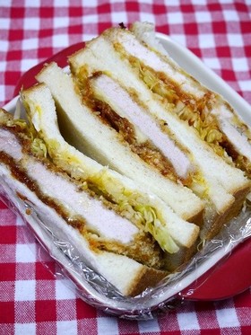 ヘルシー！揚げないカツレツのサンドイッチ