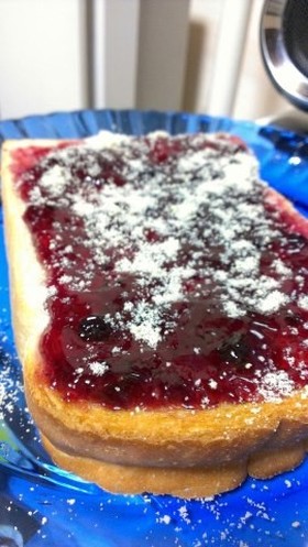 黄金比！ジャムランブルパルメザントースト