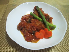 作り置きOK！チキンのトマト煮込み 