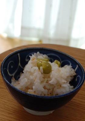 そら豆と小エビの炊き込みご飯