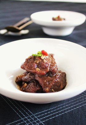 牛ほほ肉の赤ワイン煮～韓国風