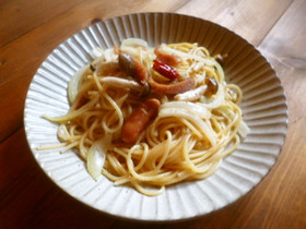 ウインナーと玉ねぎのクリームパスタ♪