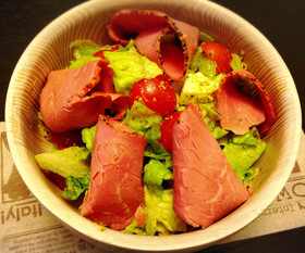 混ぜるだけ♡トマトのジェノベーゼサラダ♬