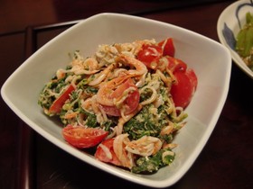 釜揚げコンビで♪若ごぼうの葉の春サラダ