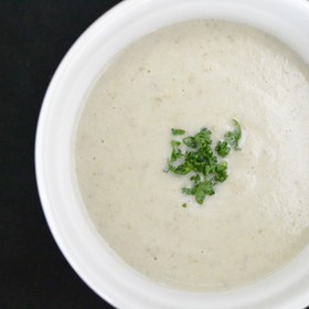 信州おうぎ茸のポタージュ（ひら茸きのこ）