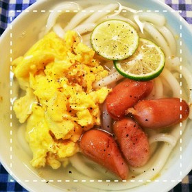 だしの素で簡単！洋風うどん