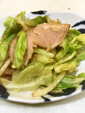 春キャベツとロースハムのサラダ
