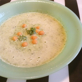 色も味も最高の春野菜♪クレソンのスープ♪