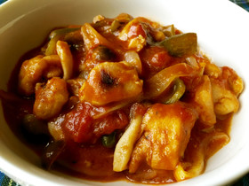 簡単美味しい！鶏もも肉のトマト煮