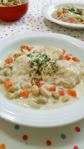 コトコト♡チキンと大豆のミルク煮