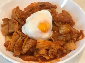 豚ばらキムチ！マイルド炒め☆彡.。